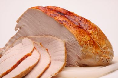 sliced cooked turkey